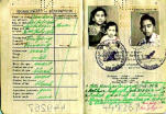 Paspoort van mijn moeder met Otto en Liesje